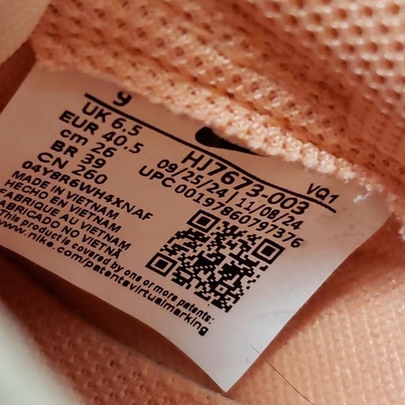 Nike Women's Coral and White Sneakers - Picture 5 of 5